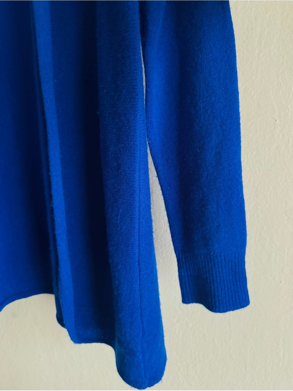 Neiman Marcus Cashmere Royal Blue Open-Front Cardigan Sweater - Picture 3 of 8